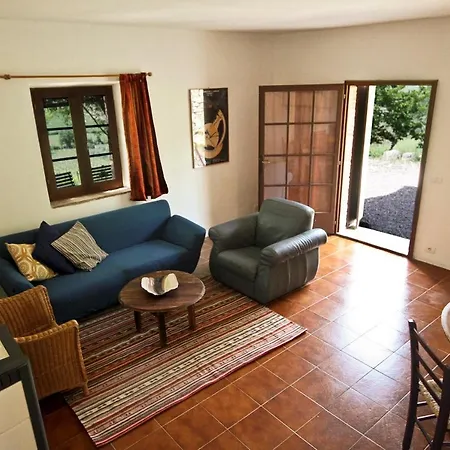 Alloggio per agriturismo Casina Di Cornia *